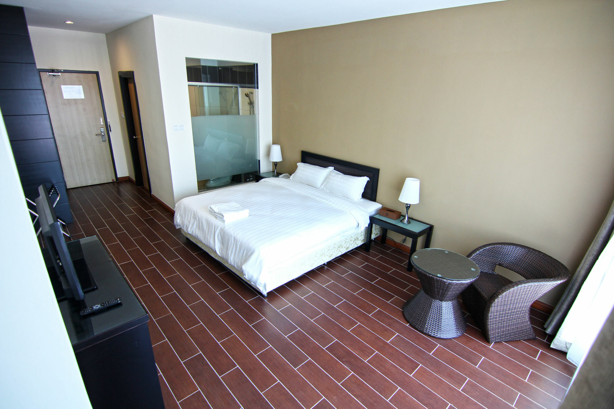 קוטה קינבלו Putatan Platinum Hotel מראה חיצוני תמונה